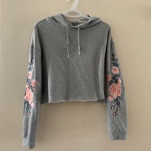 🌴Grey Hoodie Crop Top with Floral Design🌴
